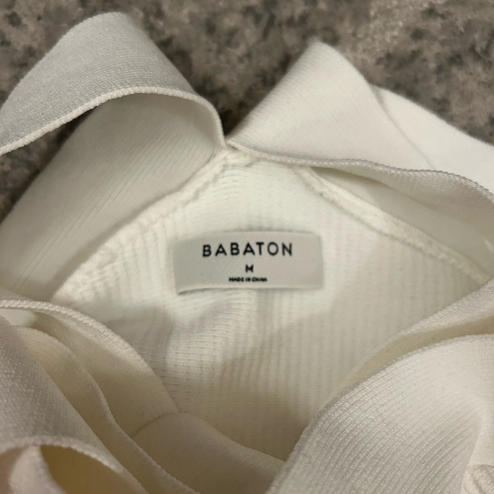 Aritzia Babaton Sculpt Knit Top – Cross Neck, M - Picture 4 of 6